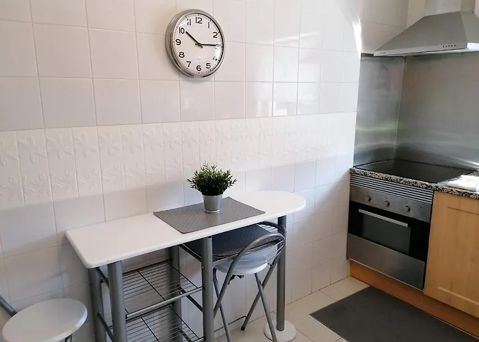 Bel 2 Au Coeur D'albufeira, Proche De La Magnifique De Oura Et Des Loisirs דירה *