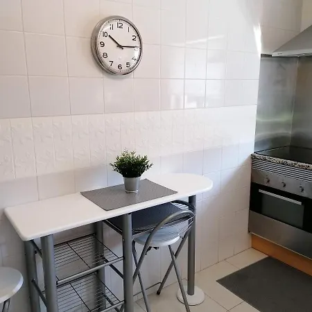 Bel 2 Au Coeur D'albufeira, Proche De La Magnifique De Oura Et Des Loisirs Apartamento *