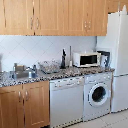 Apartamento Bel 2 Au Coeur D'albufeira, Proche De La Magnifique De Oura Et Des Loisirs