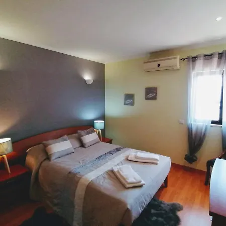 Bel 2 Au Coeur D'albufeira, Proche De La Magnifique De Oura Et Des Loisirs Apartamento