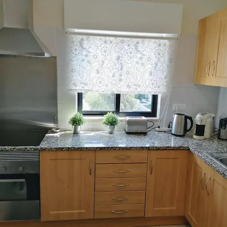 Appartement Bel 2 Au Coeur D'albufeira, Proche De La Magnifique De Oura Et Des Loisirs Albufeira